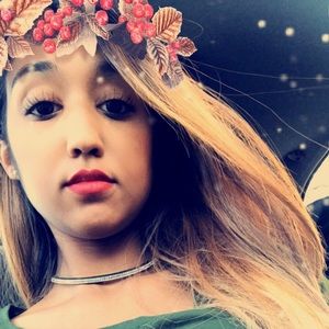 Meet your Posher, Arianna